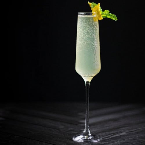 كأس نبيذ زجاجي بسعة 195 مل