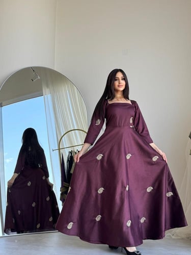 فستان العنابي