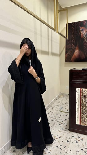 دبل كلوش تطريز اسود