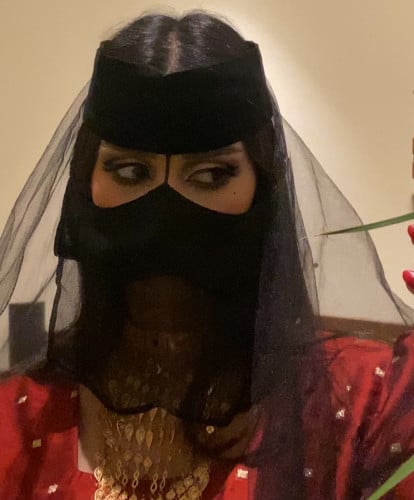 برقع منيره