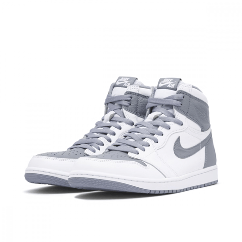 Air Jordan 1 Retro High OG 'Stealth'