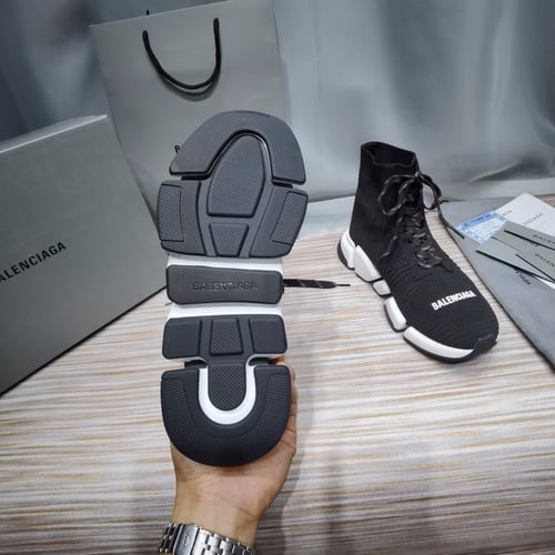 SPEED 2.0 LACE-UP RECYCLED KNIT TRAINERS