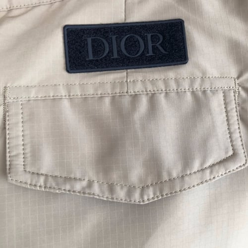 DIOR