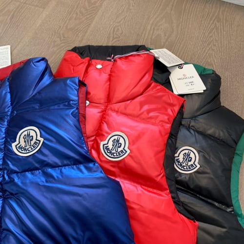 MONCLER