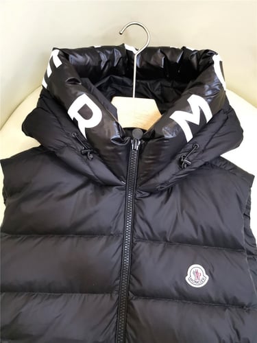 MONCLER