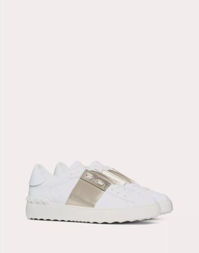 سنيكرز valentino
