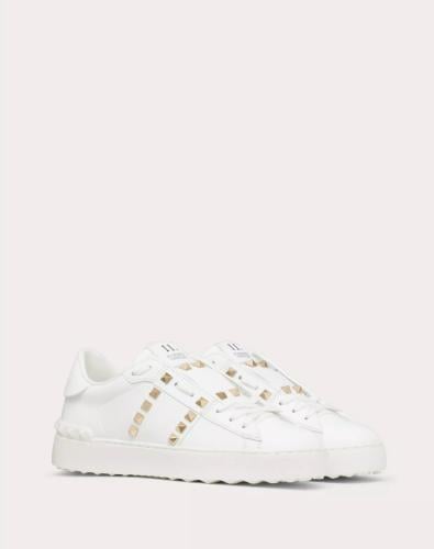 سنيكرز valentino