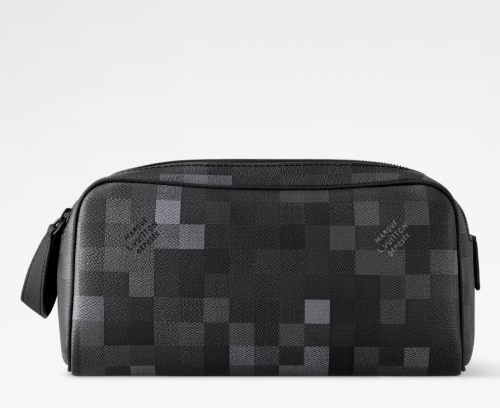 حقيبة لويس فيتون Dopp Kit