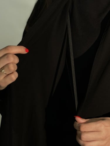 عباية مسره بشت M5