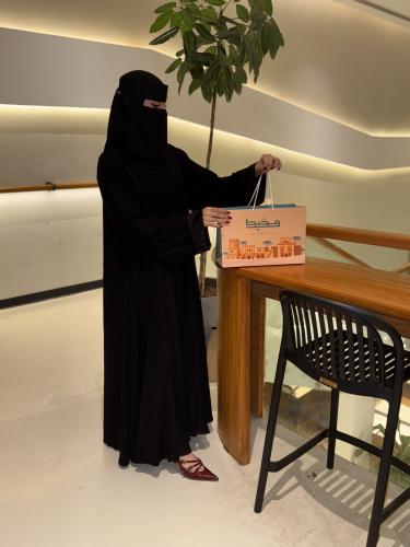 عباية ملك M25