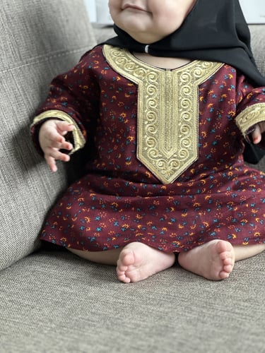 مخور ( احمر )+ طرحه (A1)