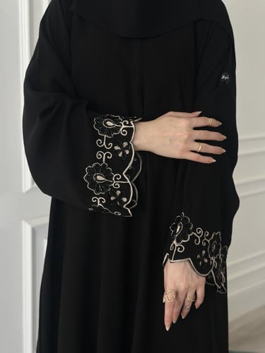 عباية اريج AR22