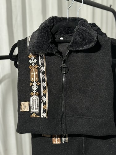 صديرية مخيط (الشتويه)