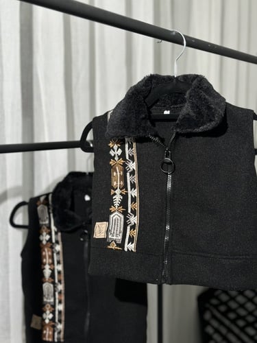 صديرية مخيط (الشتويه)