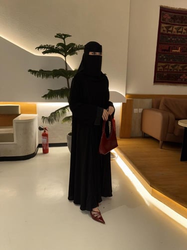 عباية ملك M25