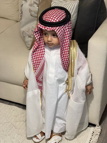 طقم الأمير بالبشت السكريه من ( 4)قطع / A08