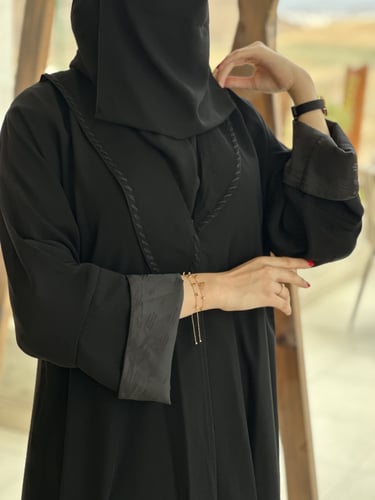 عبايه سمو S102