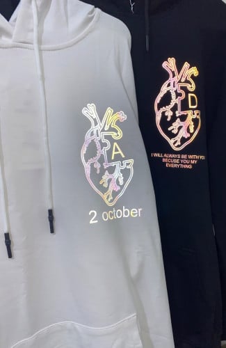 بلوفر القلب عاكس للضوء