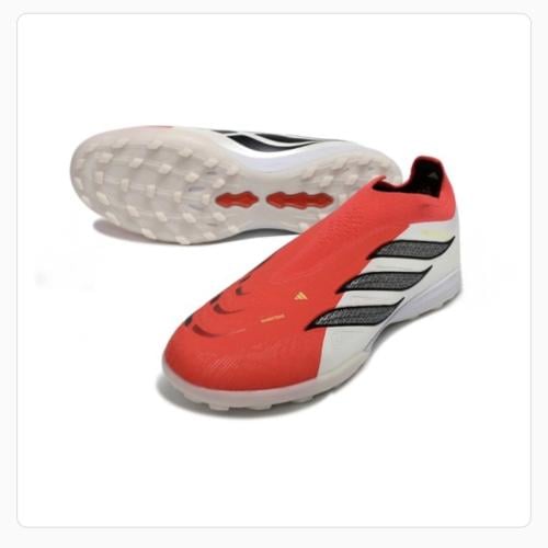 بوت ADIDAS PREDATOR