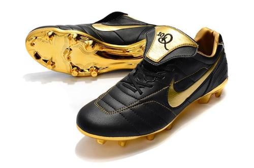 بوت NIKE TIEMPO LEGEND 7 R10