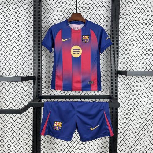 طقم برشلونة الاساسي 2026-2025 ولادي