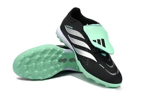 بوت ADIDAS PREDATOR