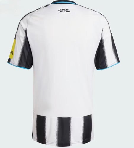 تيشرت نيوكاسل الاساسي 2026-2025 فئة اللاعبين