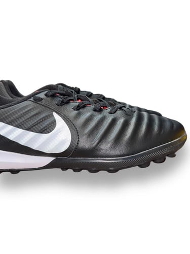 بوت NIKE TIEMPO LUNAR LEGEND X