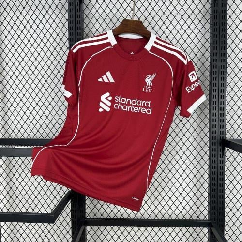 تيشرت ليفربول الاساسي 2026-2025 فئة الجمهور جامبو