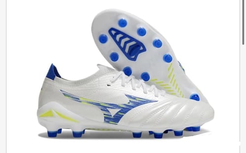 بوت Mizuno MORELIA NEO