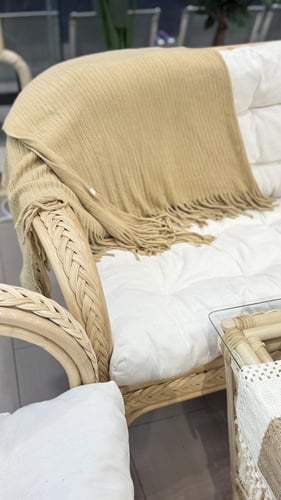 طقم جلسه خارجيه اثاث خيزران لــ4 أشخاص