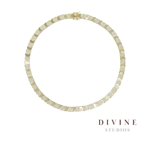 عقد مروكان نايتس ذهبي