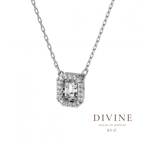 Clear dancing stone silver necklace