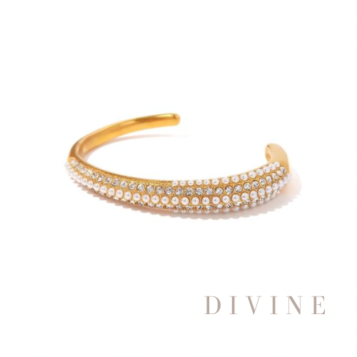 Pearl & Zircon gold plated stainless steel bracele...