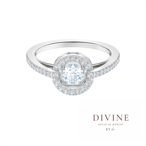 dancing clear stone silver ring