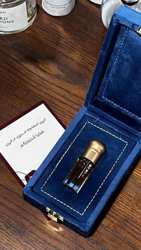 دهن عود سيلاني