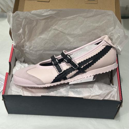 Onitsuka Tiger | Size: 38