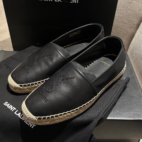 YSL | Size: 39.5