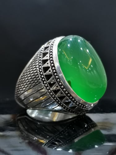 خاتم الفضة بحجر عقيق خرساني ايراني أخضر بصياغة الخ...