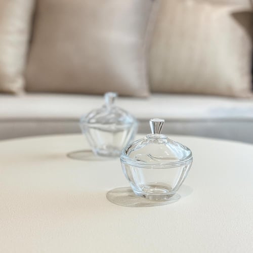 تقديمة زجاج