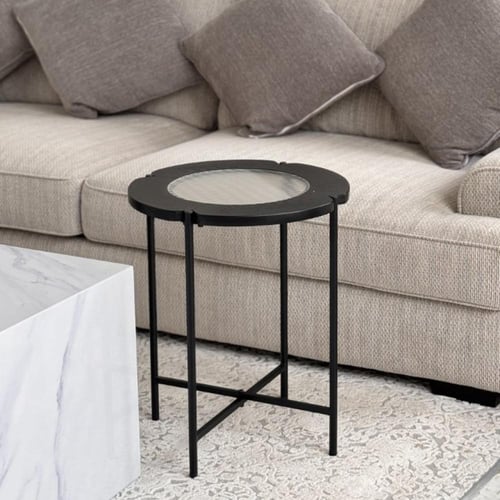 طاولة مميزة