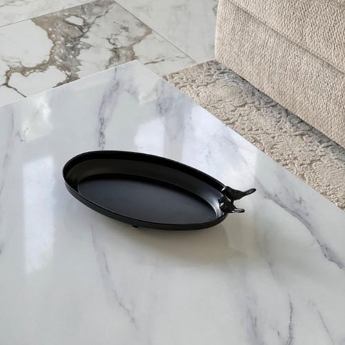 تقديمة معدن بشكل مميز