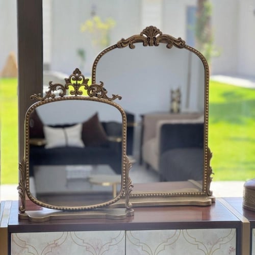 مرايا بشكل مميز