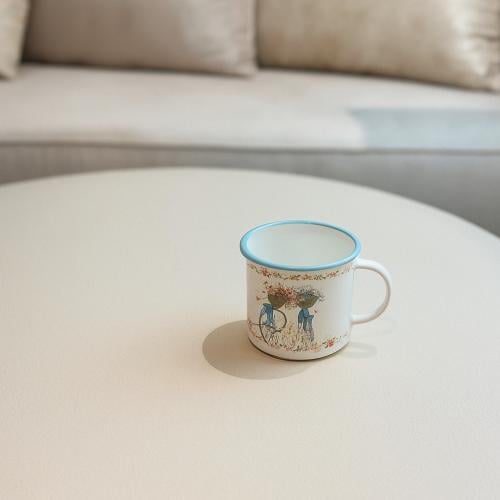 كوب معدن مميز