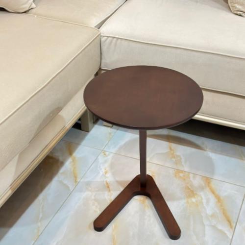 طاولة خدمة مميزة