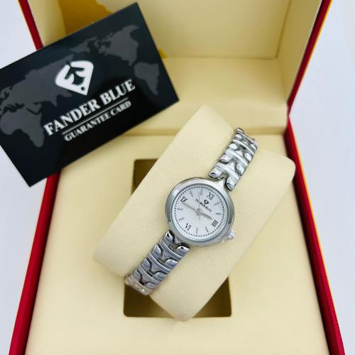 ساعة نسائي فندر بلو ( بتصميم ديور )