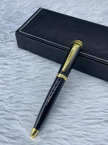 قلم رجالي ( اسود - ذهبي )