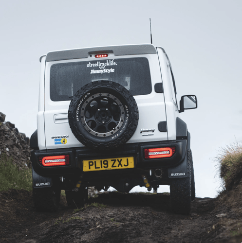 اسطبات خلفيه من Jimny style