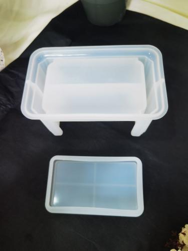 قالب حامل كوسترات