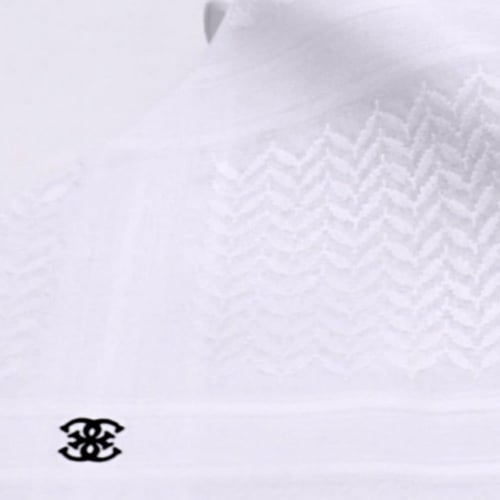 شماغ ابيض قوتشي - GUCCI